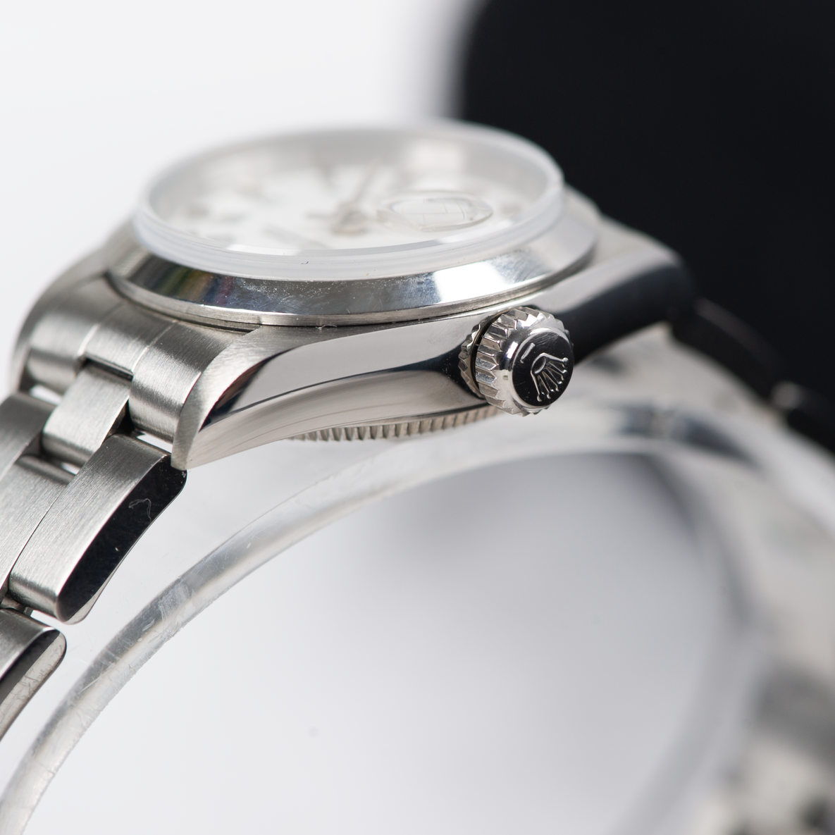 Rolex Lady Oyster Perpetual Date 69160 White Roman Dial 1996 With papers