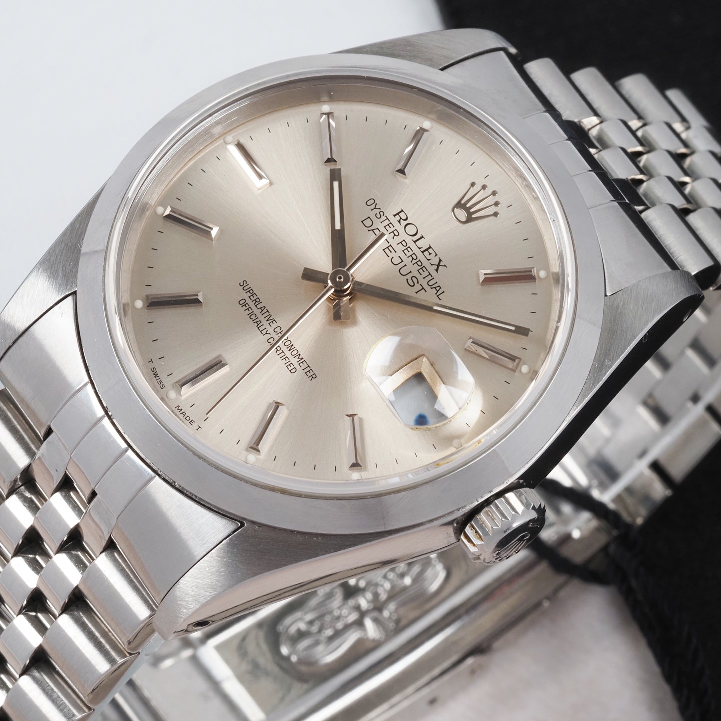 Rolex Oyster Perpetual Datejust 16200 Silver Dial 1990