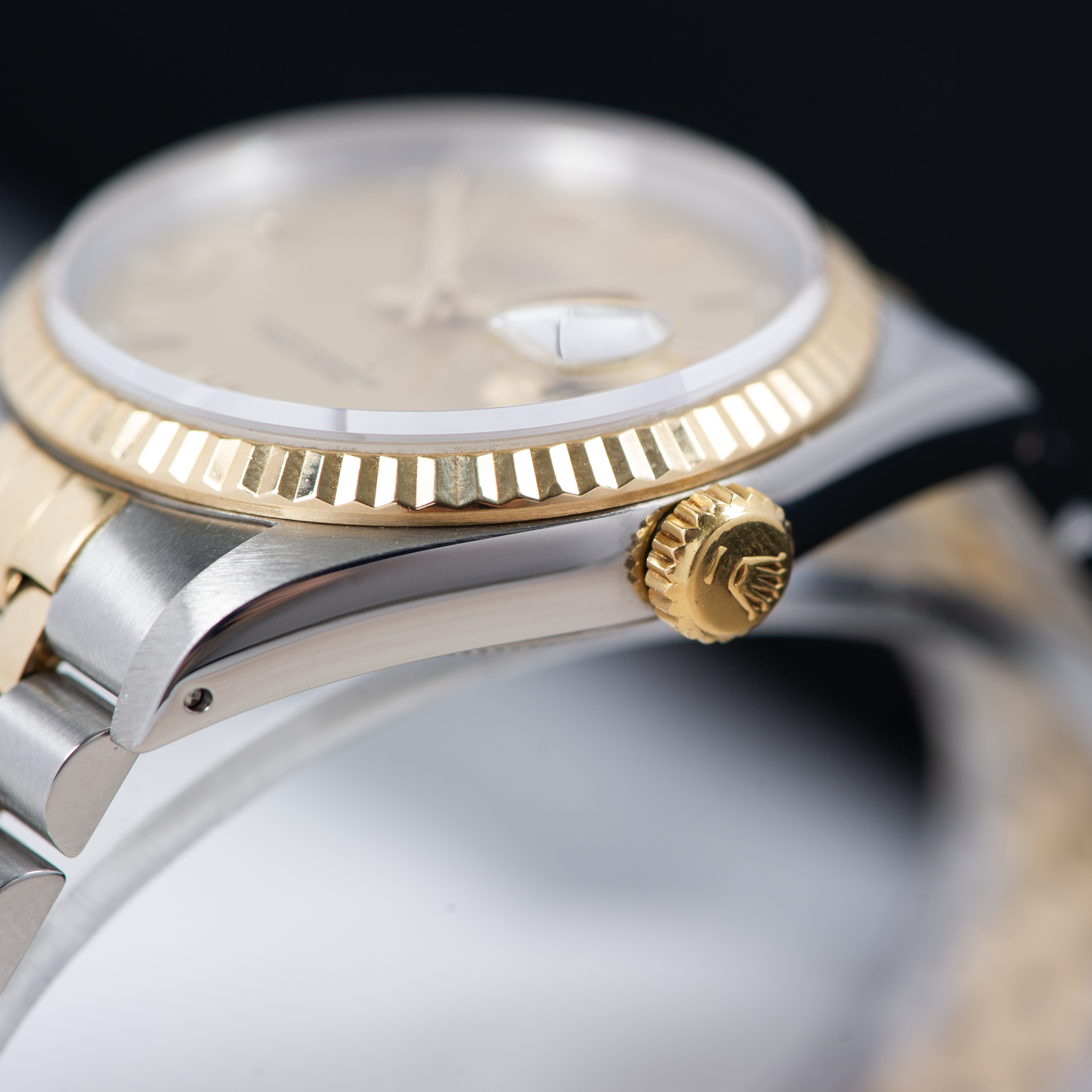 Rolex Oyster Perpetual Datejust 16233 Champagne Small Roman Dial 1991