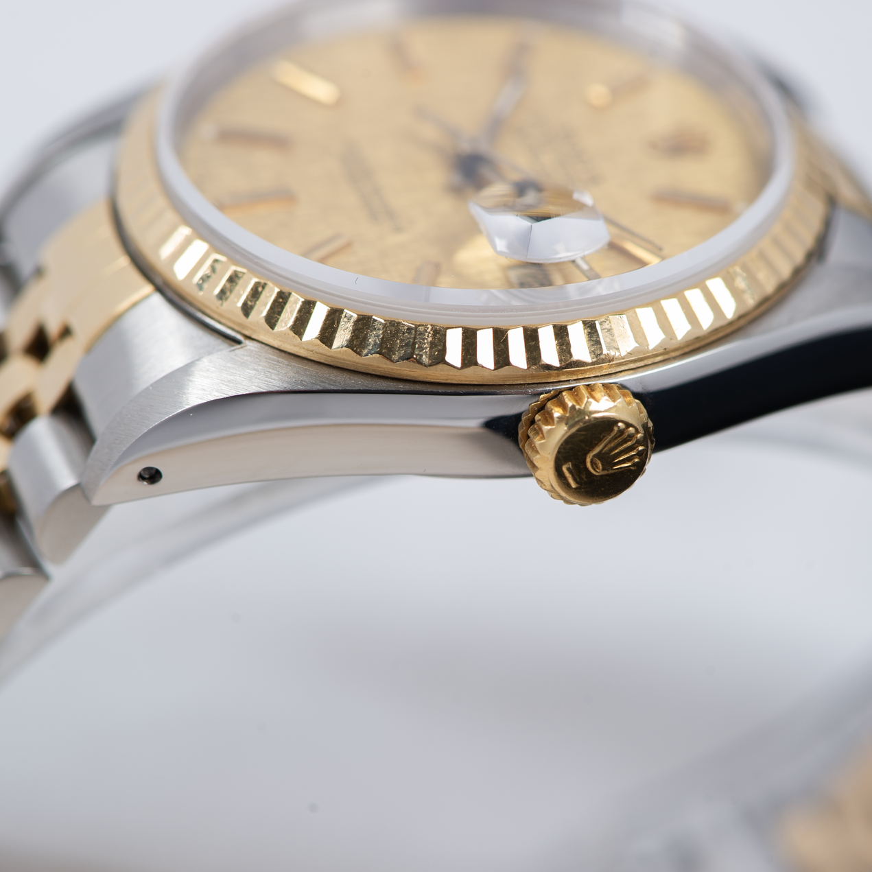 Rolex Oyster Perpetual Datejust 16233 Champagne Linen Dial 1988