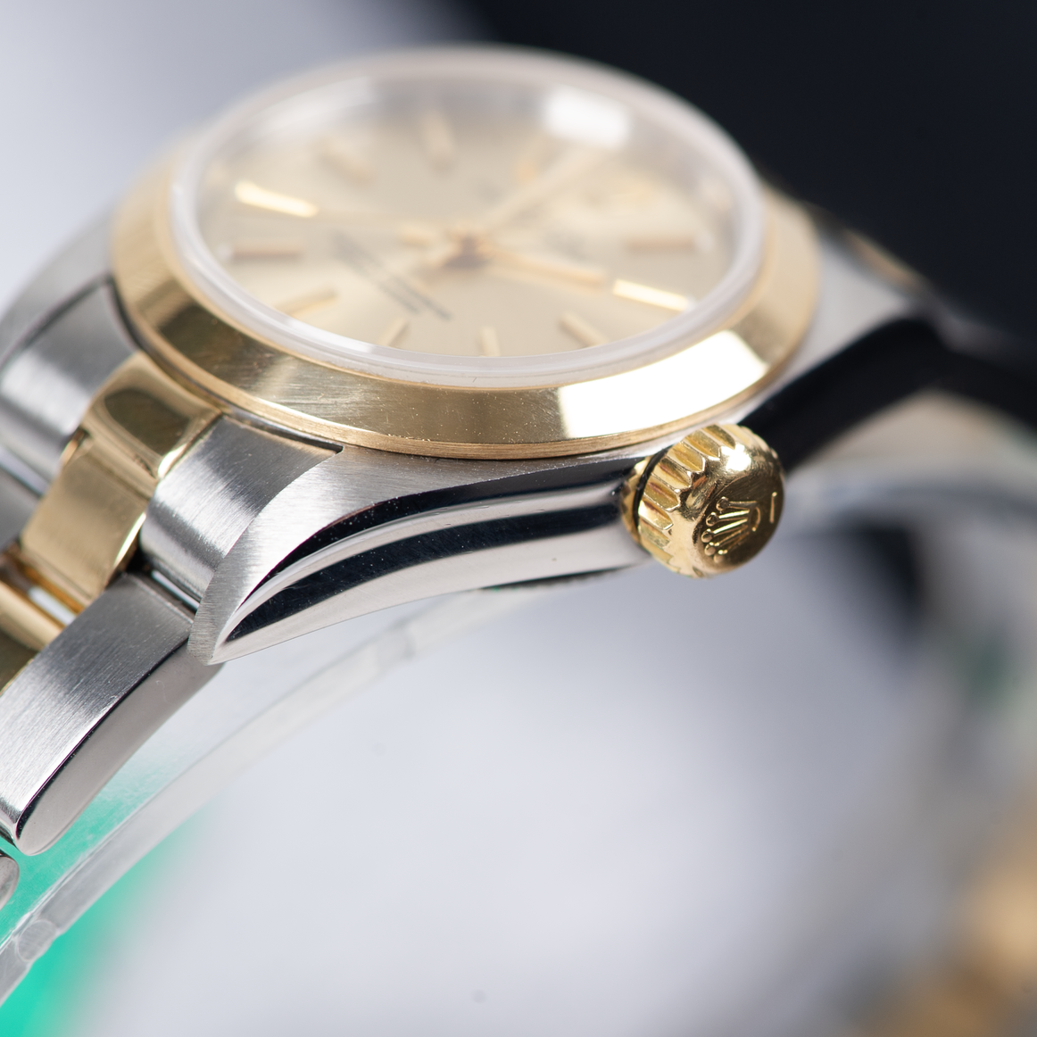Rolex Lady Oyster perpetual No Date 67183 Champagne Dial 1996 With Papers
